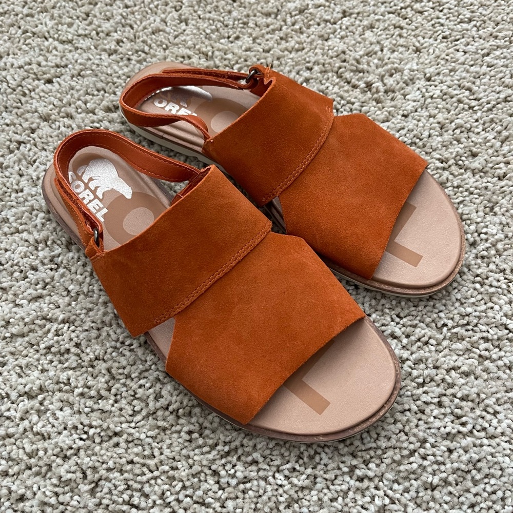 Sorel suede sling back sandal! Never worn!